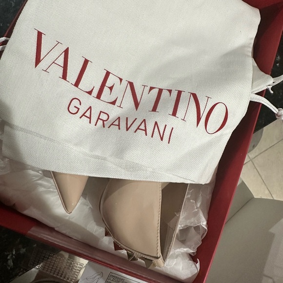 Valentino Rockstud pointed toe pum size 38 IT / US 8 - Picture 6 of 7